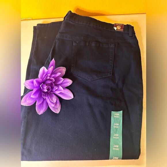Gloria Vanderbilt Jeans - Picture 1 of 8